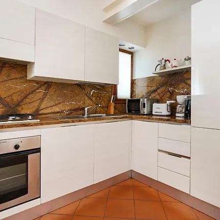 Conti Appartement *